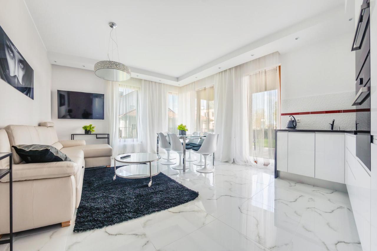 Luxury Long Island Suite Gdańsk Buitenkant foto