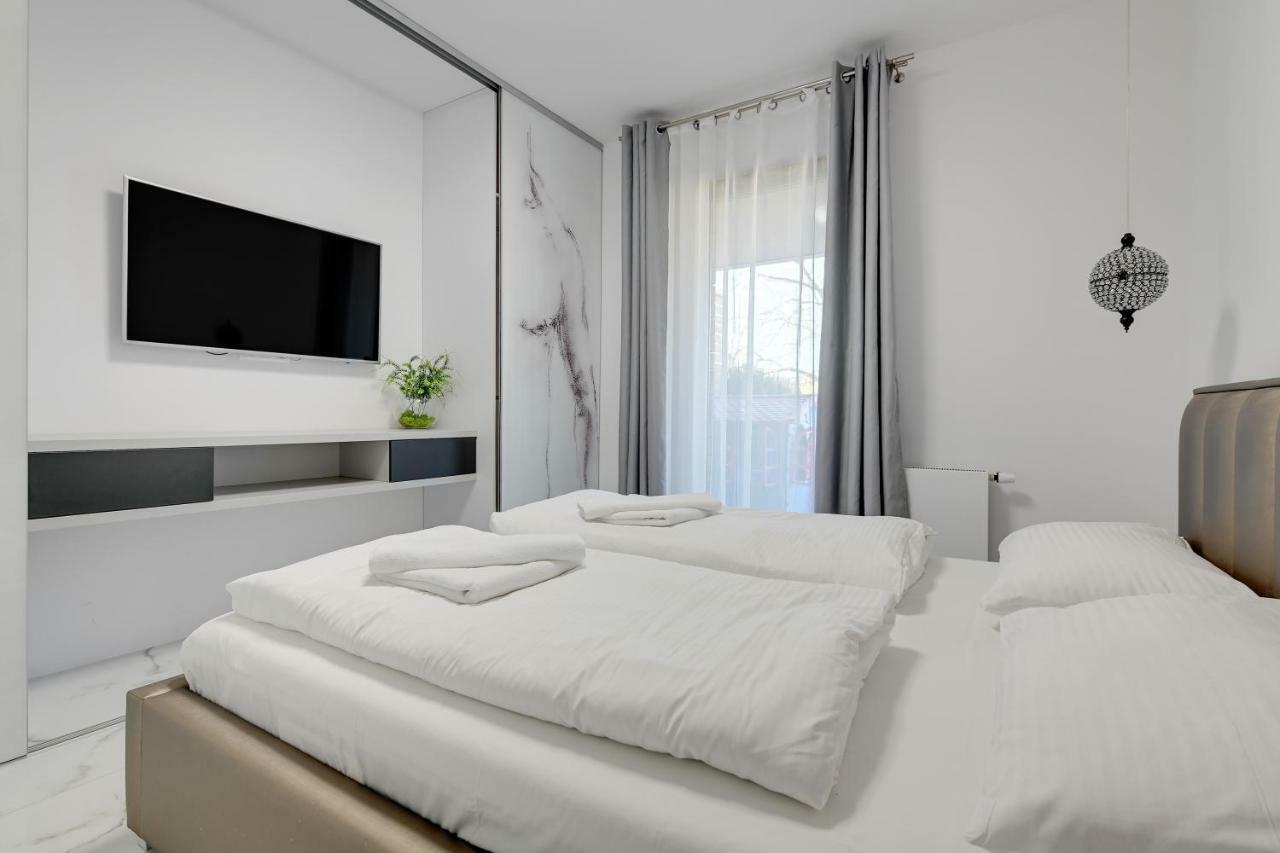 Luxury Long Island Suite Gdańsk Buitenkant foto